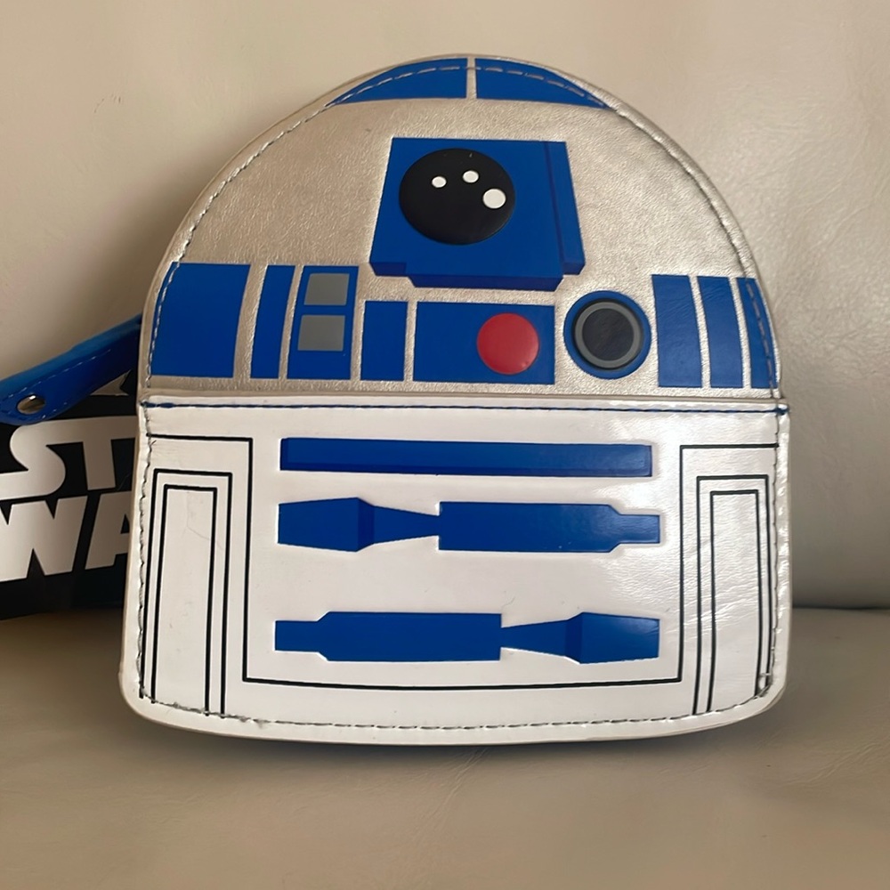 R2D2 wallet NWT